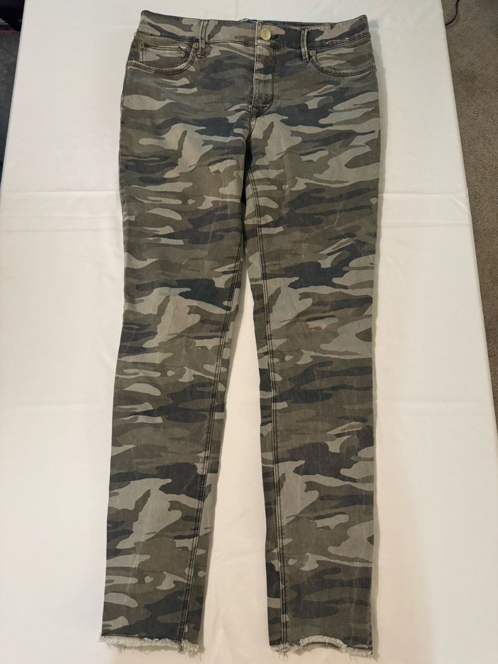 Express Camouflage Ankle Jeans in Olive & Gray